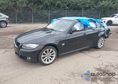 2011 BMW 328I xDrive из США, поврежденный, VIN WBAPK5G52BNN81088